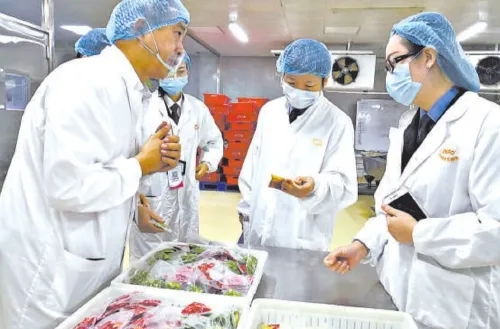 蓮花山下，星光不負趕路人——記基層餐飲管理中的檢察擔當